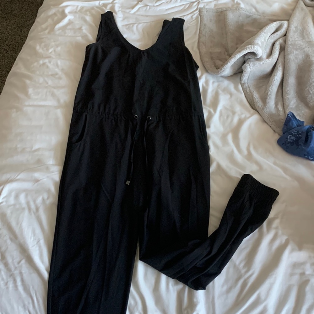 Black jumper